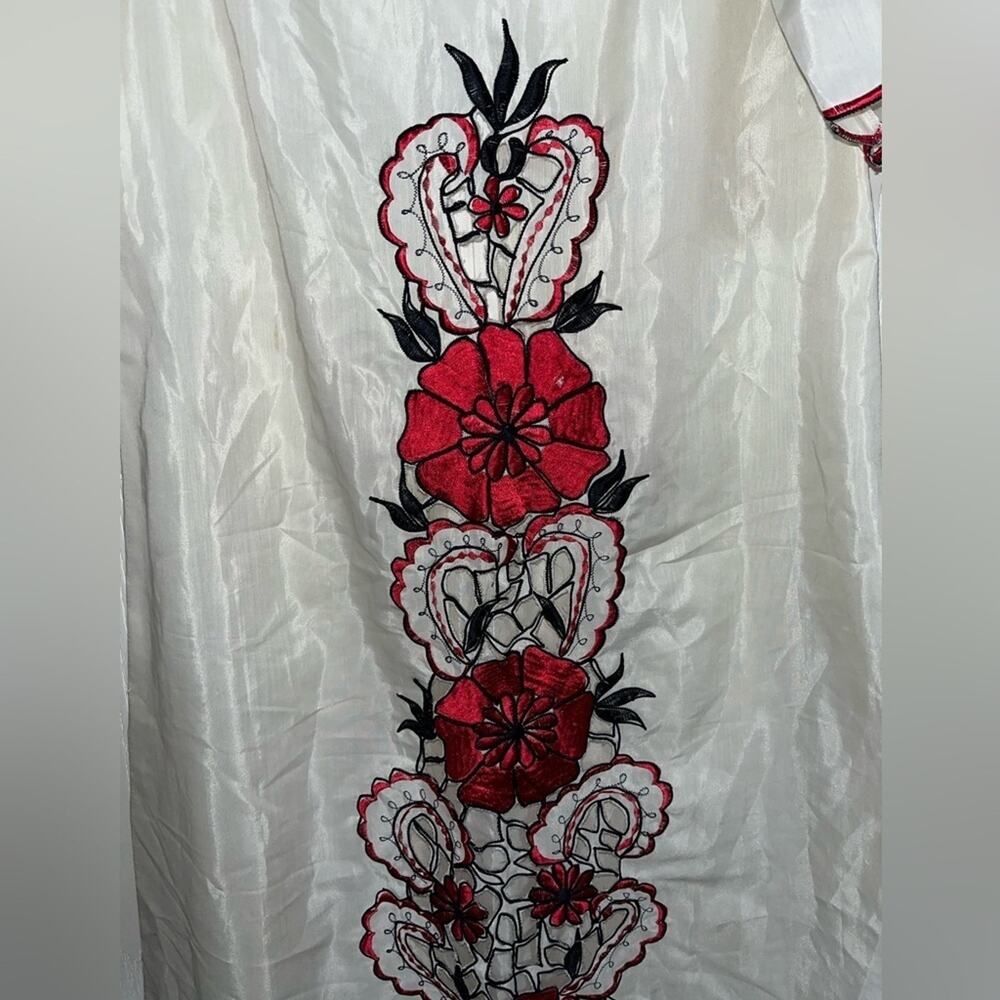 Vintage Carolina’s Dress Shop Philippines Hand Made Embroidered Dress - Picture 6 of 8